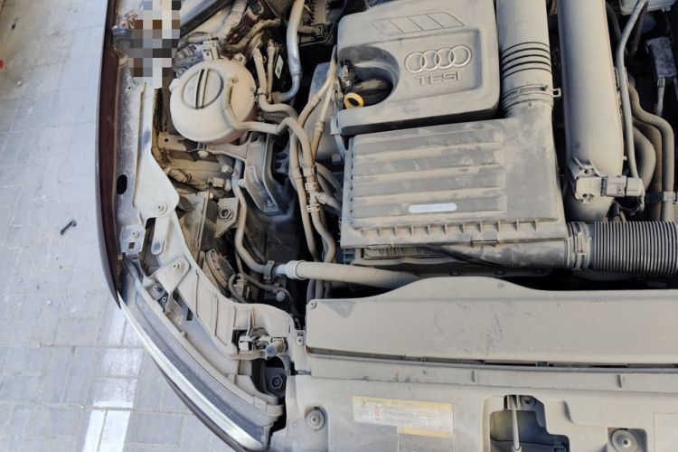 Used Audi A3 2016 Limousine 35 TFSI Prestige Edition Engine Bay Right