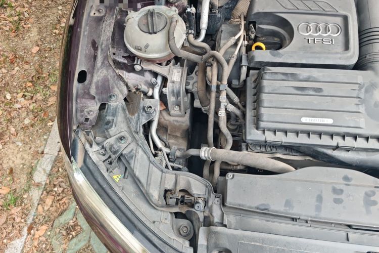 Used Audi A3 2016 Limousine 35 TFSI Prestige Edition Engine Bay Right