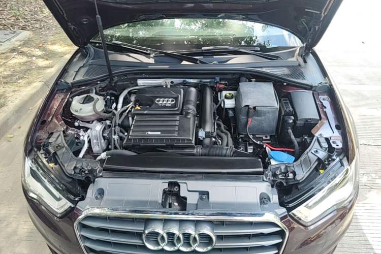 Used Audi A3 2016 Limousine 35 TFSI Prestige Edition Engine Bay