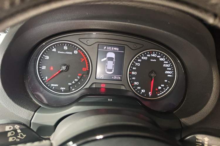 Used Audi A3 2016 Limousine 35 TFSI Prestige Edition Instrument Cluster