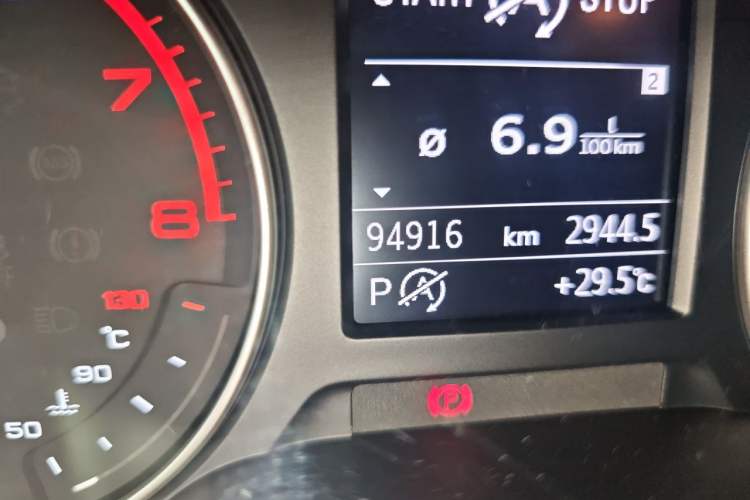 Used Audi A3 2016 Limousine 35 TFSI Prestige Edition Odometer Close Up