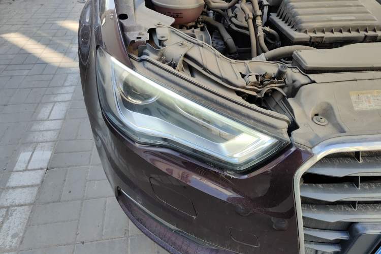 Used Audi A3 2016 Limousine 35 TFSI Prestige Edition Right Front Headlight