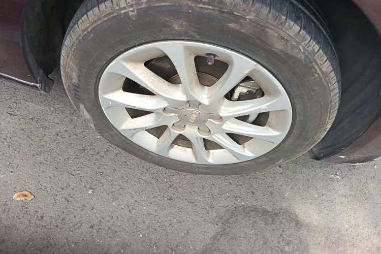 Used Audi A3 2016 Sportback 35 TFSI Ambition Right Front Wheel Hub