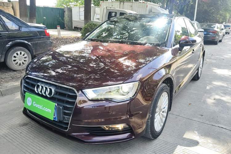 Used Audi A3 2016 Limousine 35 TFSI Prestige Edition Guazi used car, China used car export, Used car for sale, Used Audi cars, Cheapest cars for sale