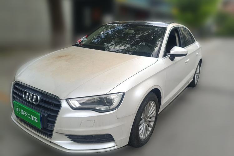 Używany Audi A3 2016 Limousine 35 TFSI Prestige Edition Guazi used car, China used car export, Used car for sale, Used cars, Cheapest cars for sale