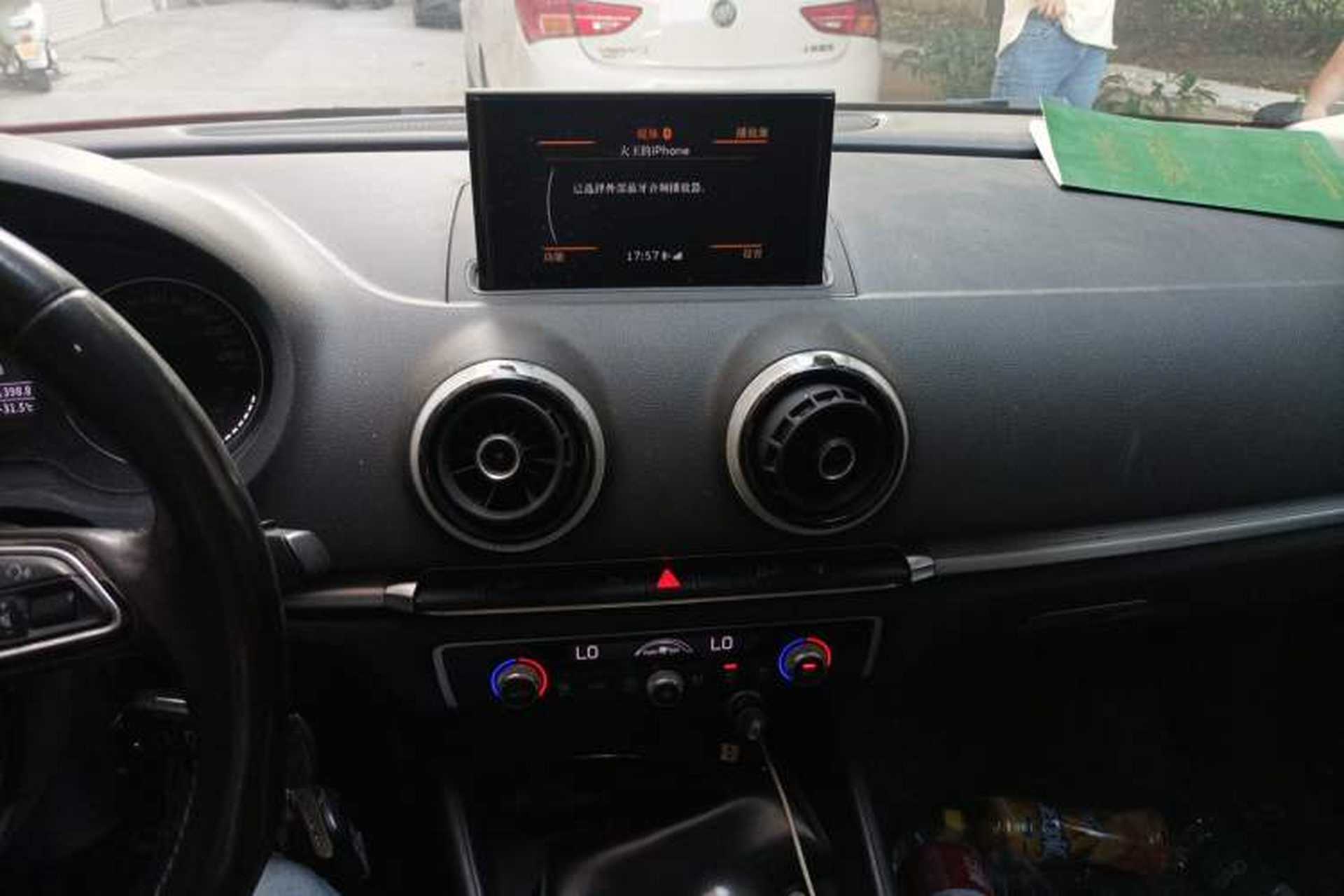 Used Audi A3 2016 Limousine 35 TFSI Style Edition Audio And AC Panel