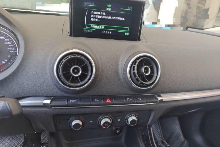 Used Audi A3 2016 Sportback 35 TFSI Ambition Audio And AC Panel