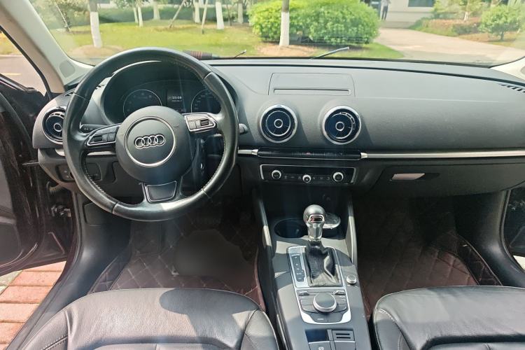 Used Audi A3 2016 Sportback 35 TFSI Style Edition Center Console