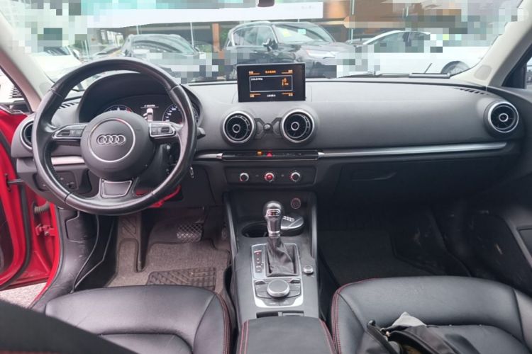 Used Audi A3 2016 Sportback 35 TFSI Ambition Center Console