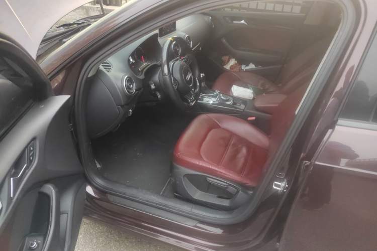 Used Audi A3 2016 Sportback 35 TFSI Ambition Edition Driver Seat