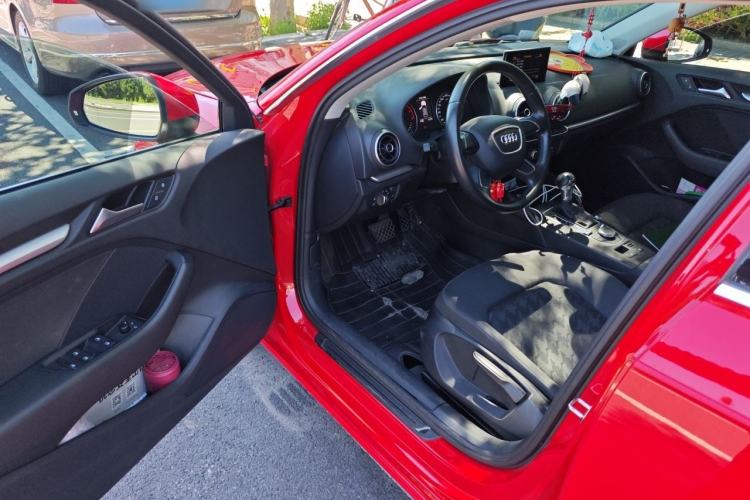 Used Audi A3 2016 Sportback 35 TFSI Ambition Edition Driver Seat