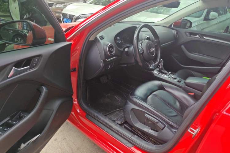 Used Audi A3 2016 Sportback 35 TFSI Ambition Edition Driver Seat