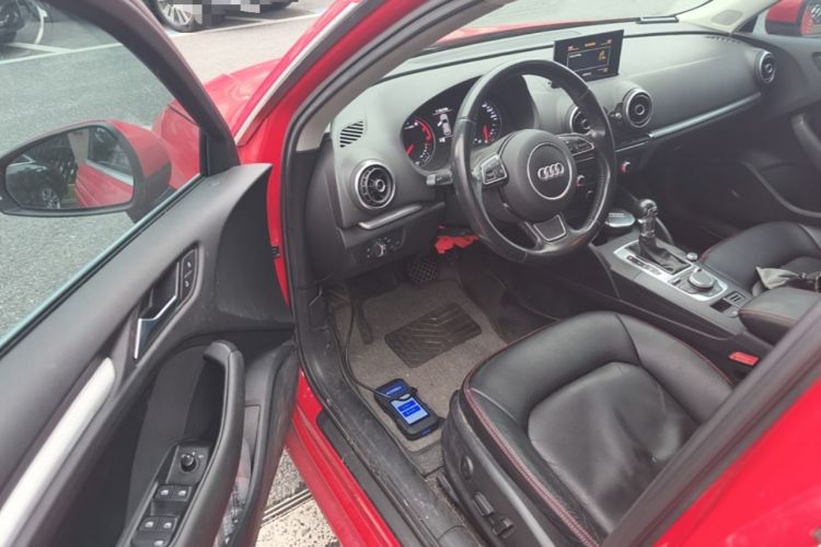 Used Audi A3 2016 Sportback 35 TFSI Ambition Driver Seat