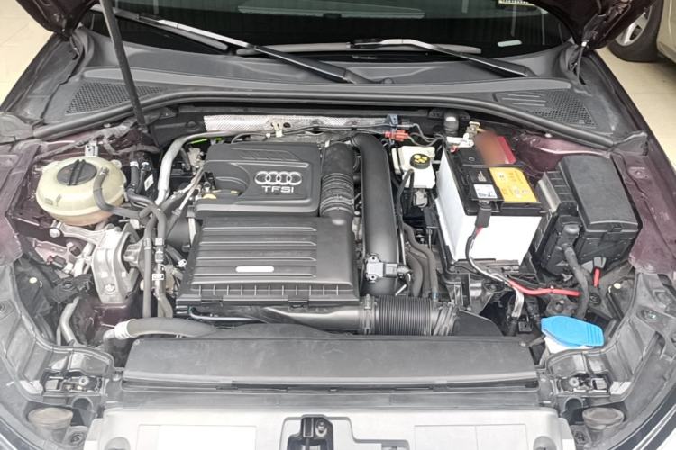 Used Audi A3 2016 Limousine 35 TFSI Ambition Edition Engine Bay