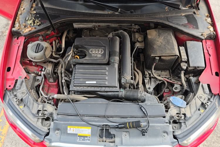 Used Audi A3 2016 Limousine 35 TFSI Ambition Edition Engine Bay