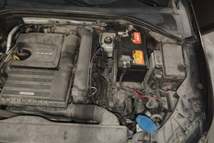 Used Audi A3 2016 Limousine 35 TFSI Prestige Edition Engine Bay Left
