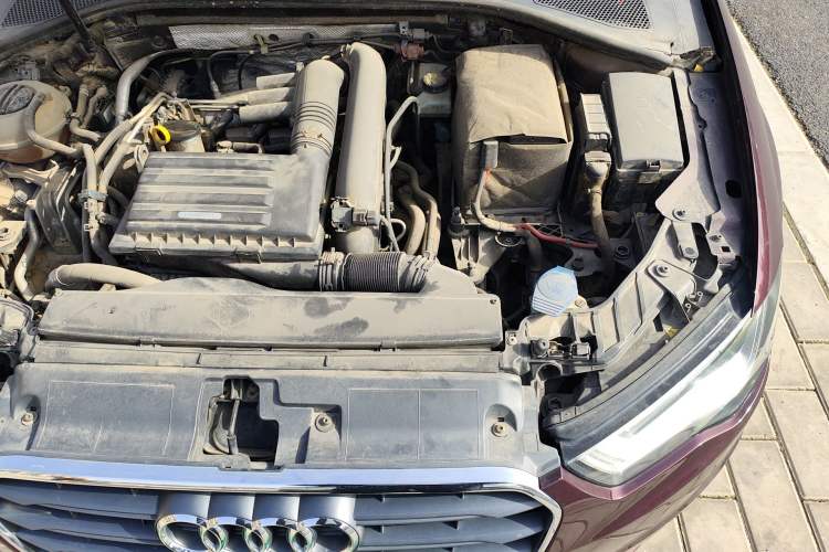 Used Audi A3 2016 Limousine 35 TFSI Prestige Edition Engine Bay Left