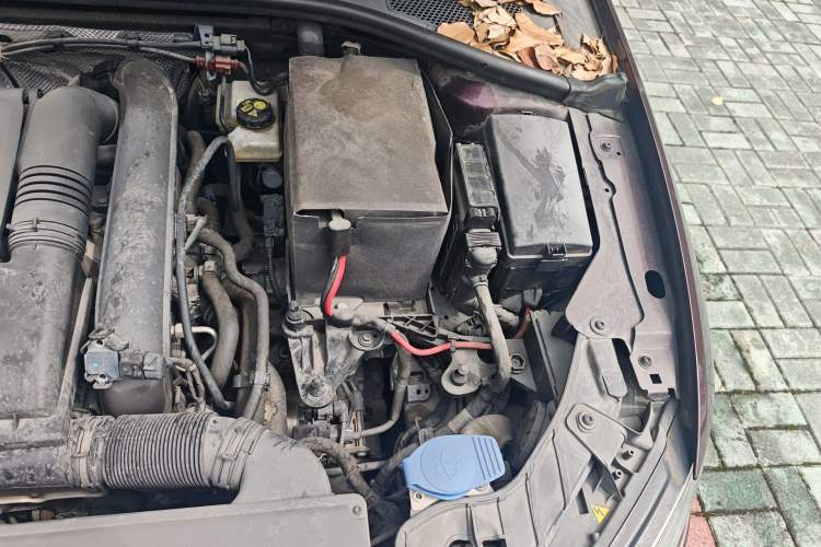 Used Audi A3 2016 Sportback 35 TFSI Style Edition Engine Bay Left
