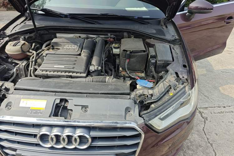 Used Audi A3 2016 Limousine 35 TFSI Prestige Edition Engine Bay Left