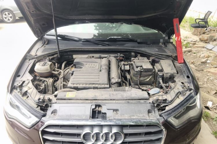 Used Audi A3 2016 Limousine 35 TFSI Style Edition Engine Bay