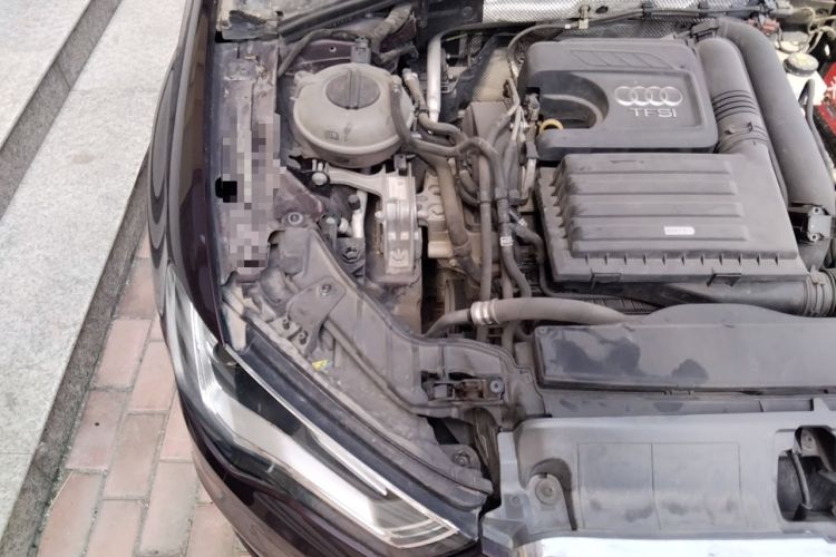 Used Audi A3 2016 Sportback 35 TFSI Ambition Engine Bay Right