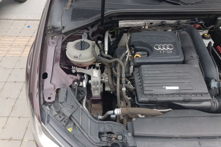 Used Audi A3 2016 Limousine 35 TFSI Prestige Edition Engine Bay Right