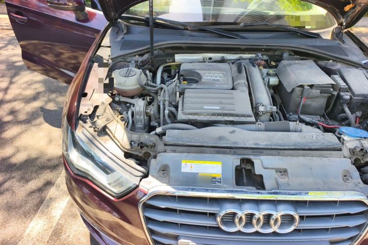 Used Audi A3 2016 Limousine 35 TFSI Ambition Edition Engine Bay Right