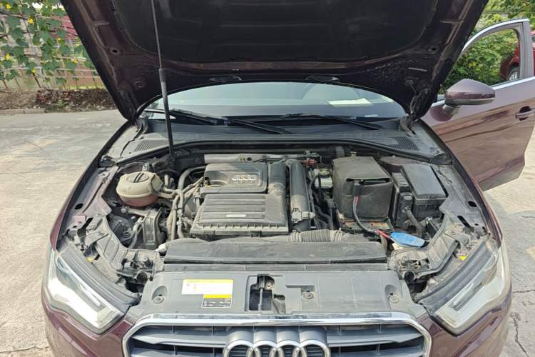 Used Audi A3 2016 Limousine 35 TFSI Prestige Edition Engine Bay