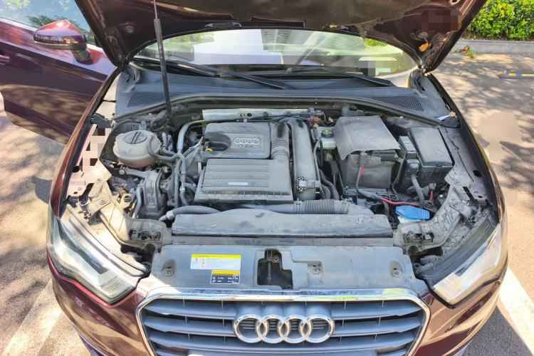 Used Audi A3 2016 Limousine 35 TFSI Ambition Edition Engine Bay