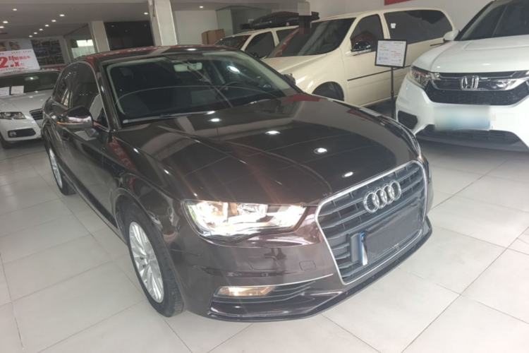 Used Audi A3 2016 Limousine 35 TFSI Ambition Edition Front Right 45 Deg