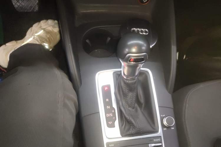 Used Audi A3 2016 Sportback 35 TFSI Ambition Gear Lever
