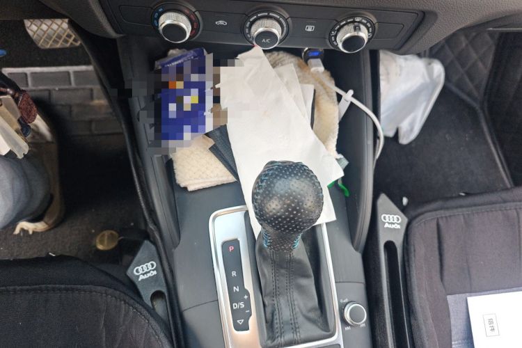Used Audi A3 2016 Sportback 35 TFSI Ambition Edition Gear Lever