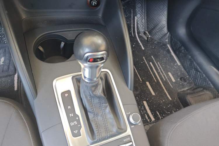 Used Audi A3 2016 Sportback 35 TFSI Ambition Gear Lever