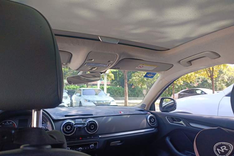Used Audi A3 2016 Limousine 35 TFSI Style Edition Headliner
