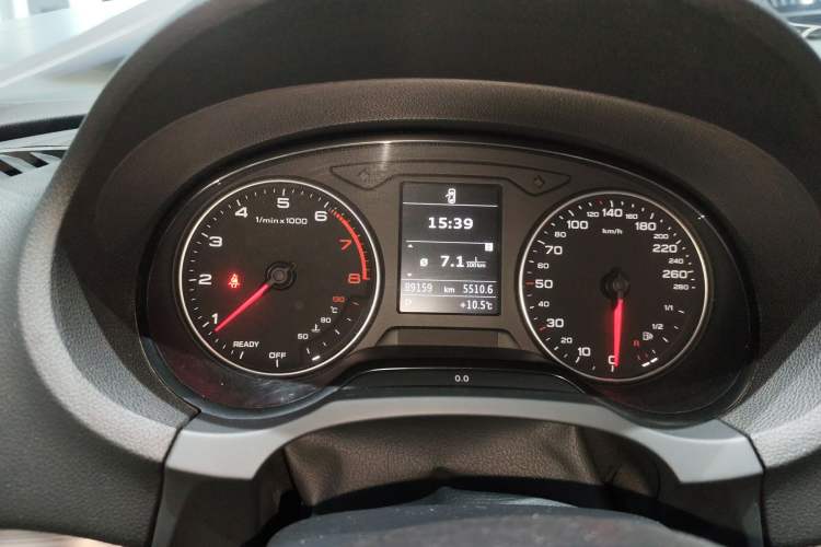 Used Audi A3 2016 Limousine 35 TFSI Style Edition Instrument Cluster