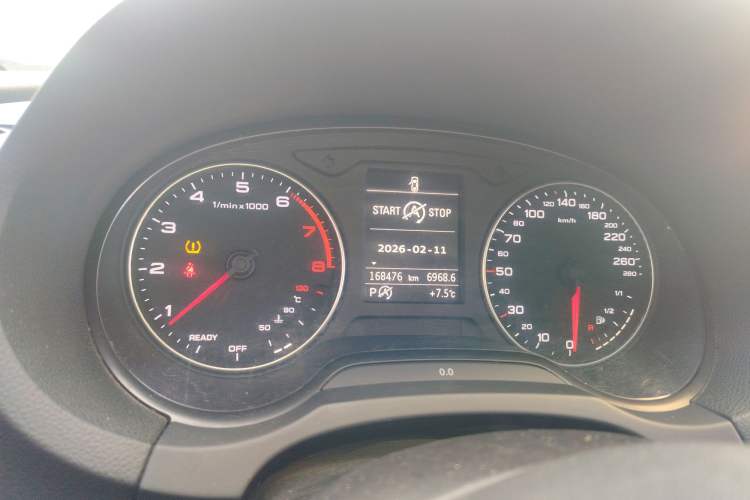 Used Audi A3 2016 Limousine 35 TFSI Ambition Edition Instrument Cluster