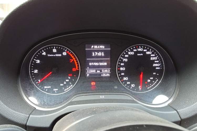 Used Audi A3 2016 Limousine 35 TFSI Ambition Edition Instrument Cluster