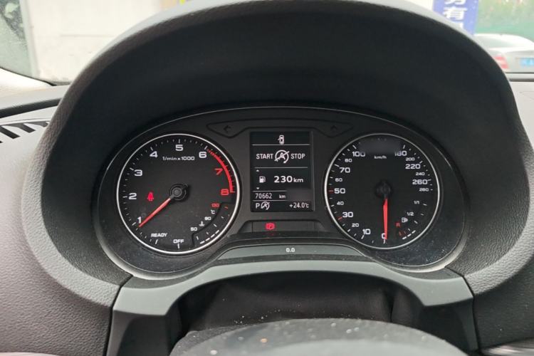 Used Audi A3 2016 Limousine 35 TFSI Style Edition Instrument Cluster