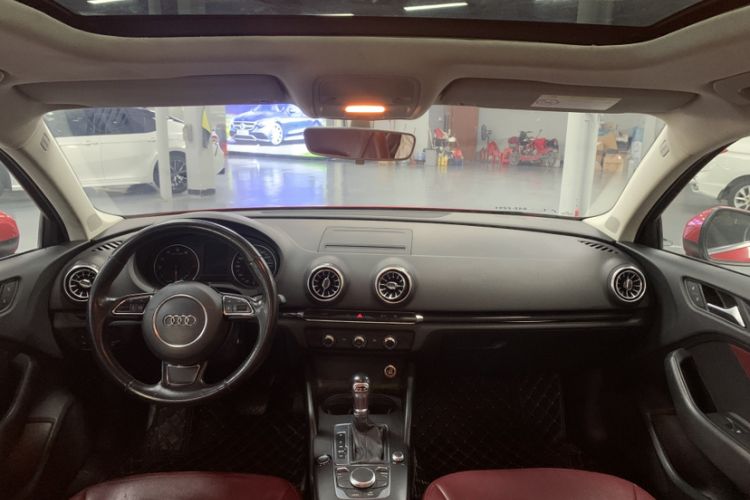 Used Audi A3 2016 Limousine 35 TFSI Prestige Edition Interior 1