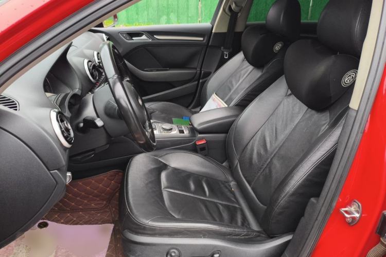 Used Audi A3 2016 Limousine 35 TFSI Style Edition Left Front Seat