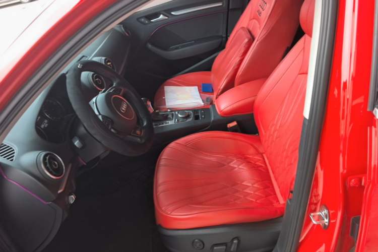Used Audi A3 2016 Limousine 35 TFSI Prestige Edition Left Front Seat