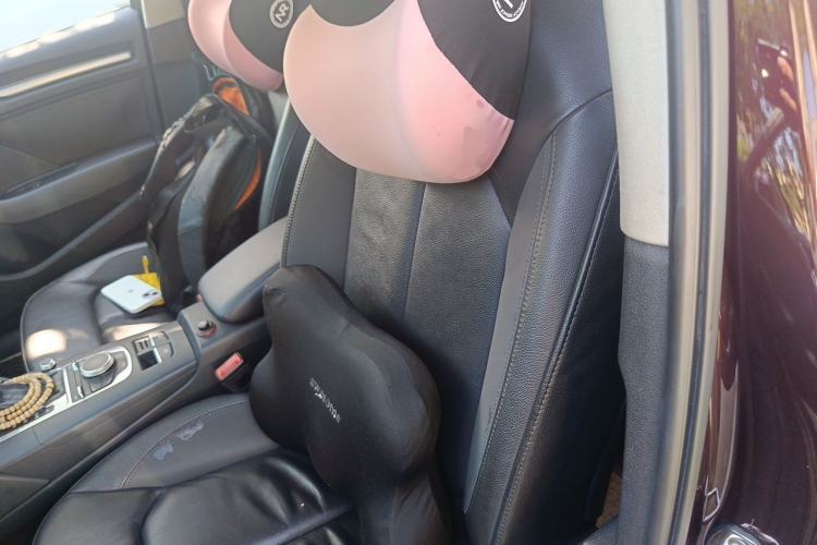 Used Audi A3 2016 Limousine 35 TFSI Style Edition Left Front Seat