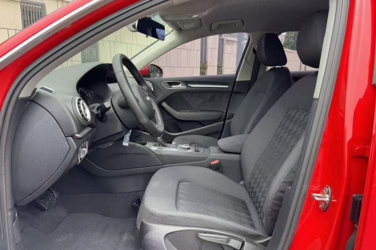 Used Audi A3 2016 Sportback 35 TFSI Ambition Edition Left Front Seat
