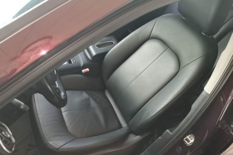 Used Audi A3 2016 Limousine 35 TFSI Prestige Edition Left Front Seat