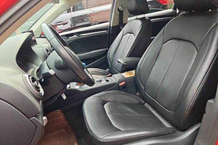 Used Audi A3 2016 Limousine 35 TFSI Prestige Edition Left Front Seat