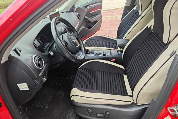 Used Audi A3 2016 Limousine 35 TFSI Prestige Edition Left Front Seat