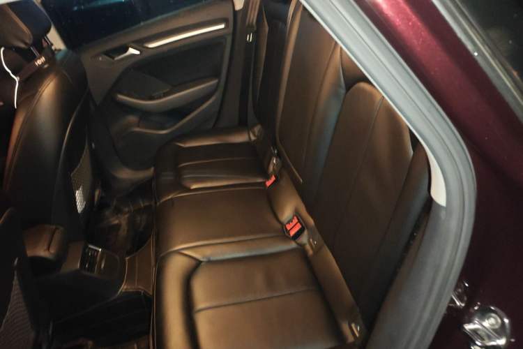 Used Audi A3 2016 Limousine 35 TFSI Ambition Edition Left Rear Seat