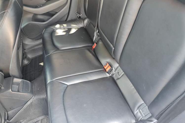 Used Audi A3 2016 Limousine 35 TFSI Ambition Edition Left Rear Seat