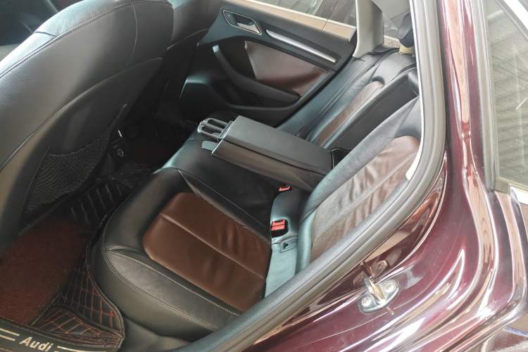 Used Audi A3 2016 Limousine 40 TFSI Style Edition Left Rear Seat
