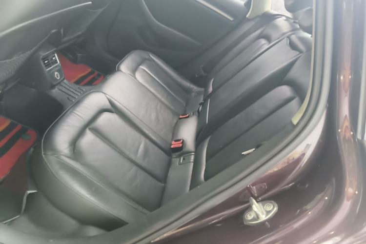 Used Audi A3 2016 Limousine 35 TFSI Style Edition Left Rear Seat